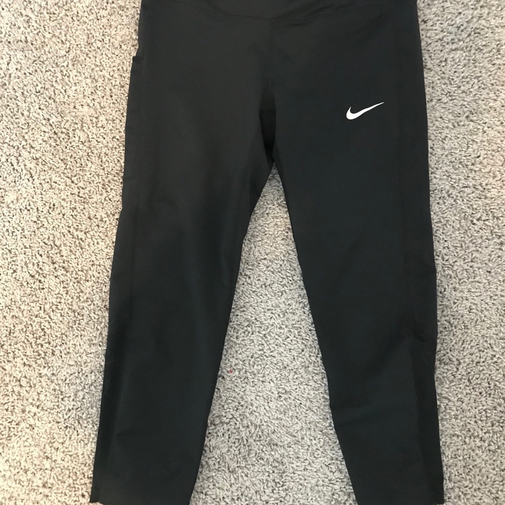 Nike dri-fit 7/8 leggings